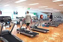 -⁣ Maximizing Your Health Club Membership: Insider Tips and Tricks