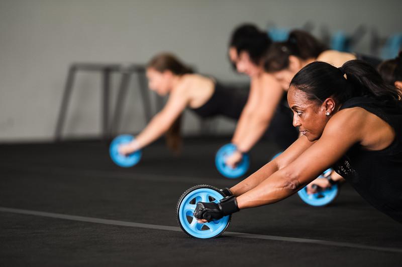 Core Strength Unleashed: Transform Your Abs with Pamela Reif’s Ab Workout