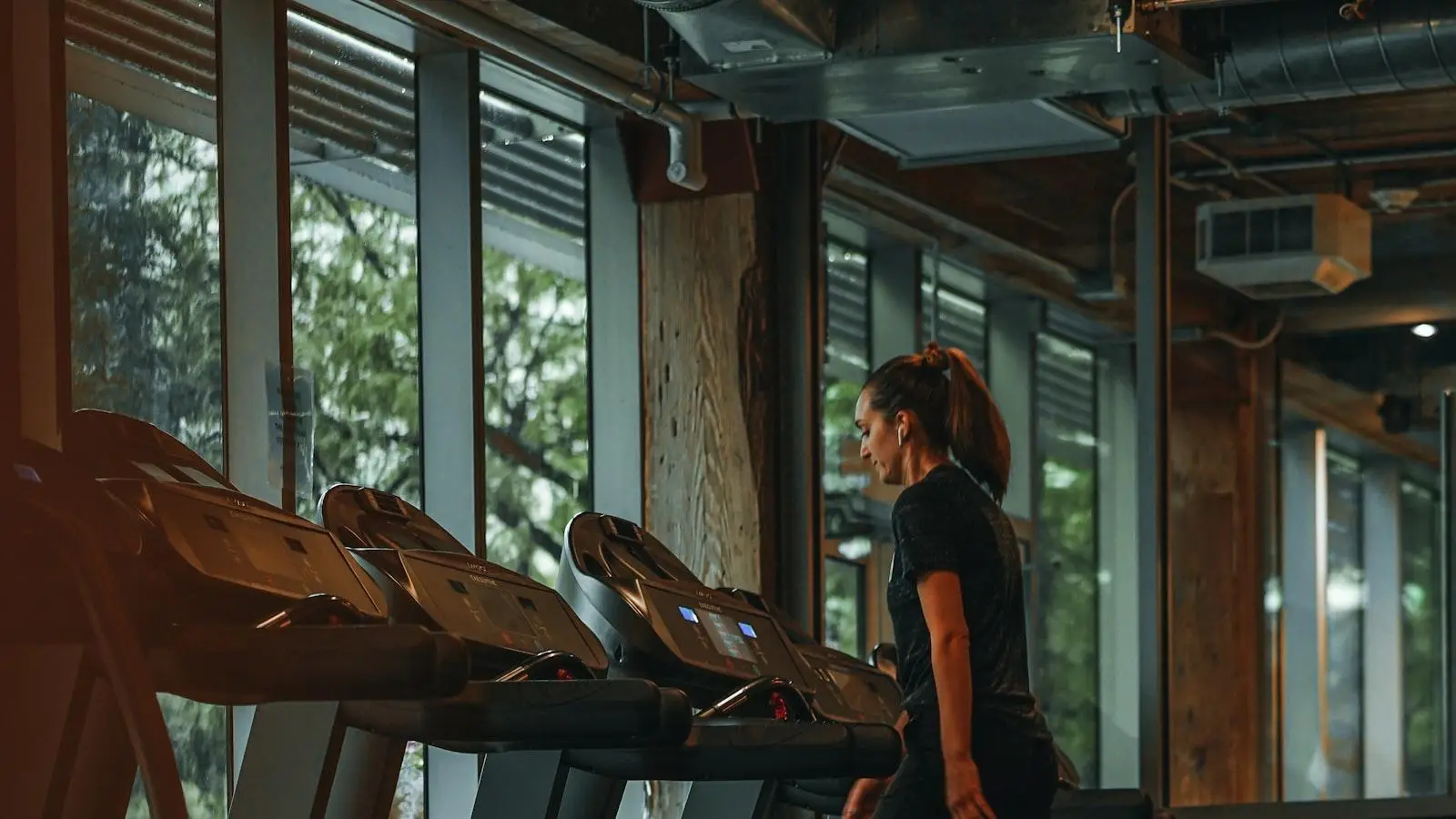 Enhancing Your Workout with Echelon Treadmill Features